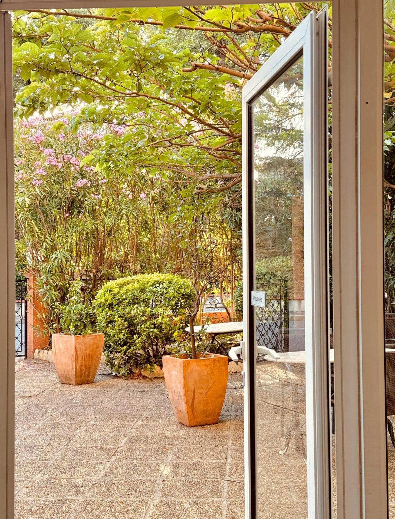 Le Nid Hotel